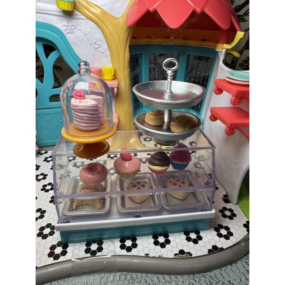 Miss Sophie's Bees Teas Pastry Shop Collection Set Used Almost All pieces - Picture 2 of 11